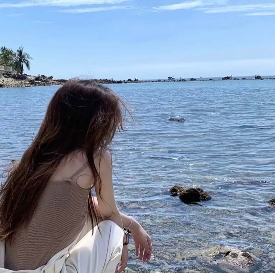 山丘之外